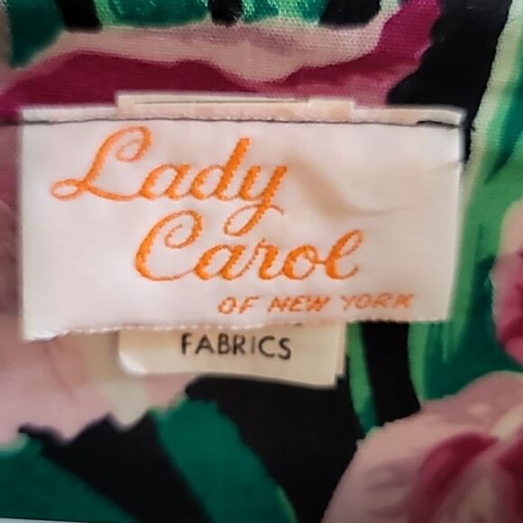 Vintage Lady Carol of New York  80s Women's Short Sleeve Blazer/Skirt set - Picture 5 of 15